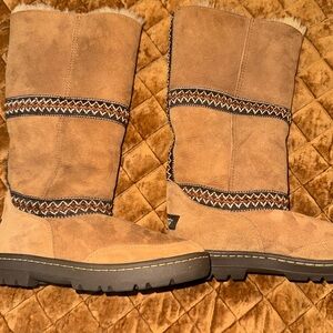 Uggs Sundance Revival Tasman Braid